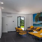 Villa Amelie With Pool&whirpool&sauna *