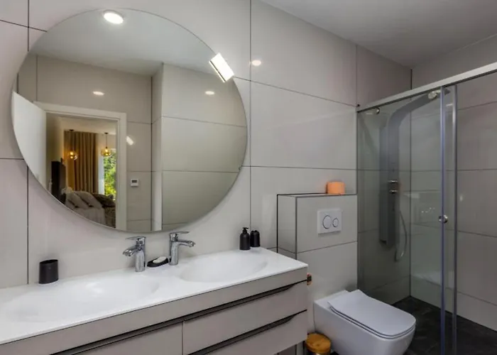 Villa Amelie With Pool&Whirpool&Sauna Βίλα Mošćenička Draga