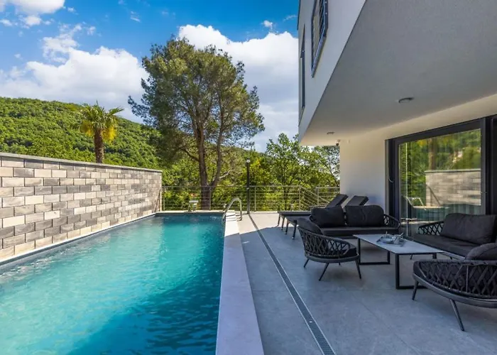 Villa Amelie With Pool&Whirpool&Sauna *